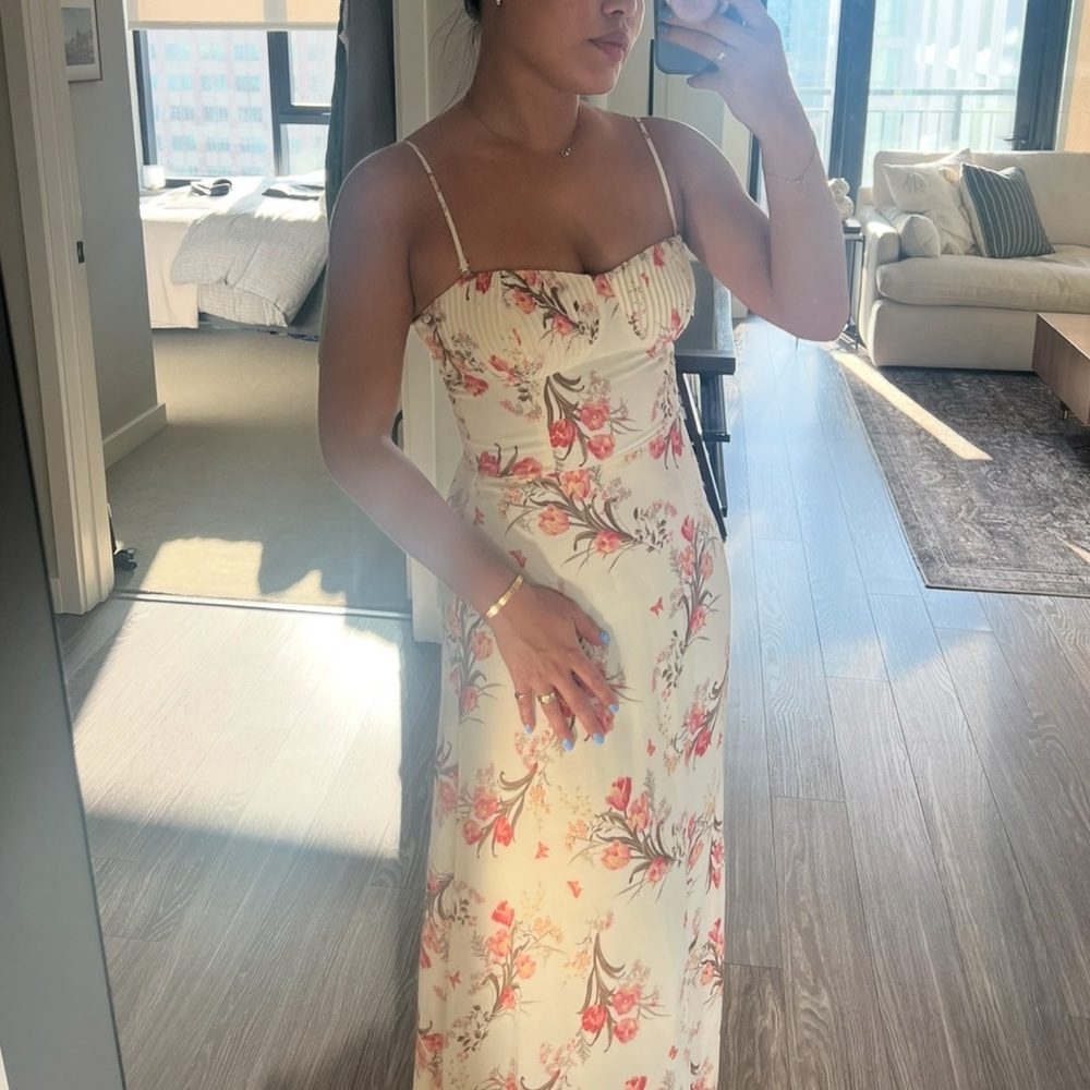 Reformation Riesling Dress - Picture 2 of 6